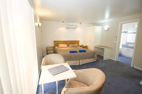 Anchorage Motel & Villas Lorne - Tourism Hervey Bay 9