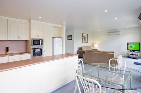 Anchorage Motel & Villas Lorne - Tourism Hervey Bay 19