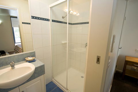 Anchorage Motel & Villas Lorne - Tourism Hervey Bay 16