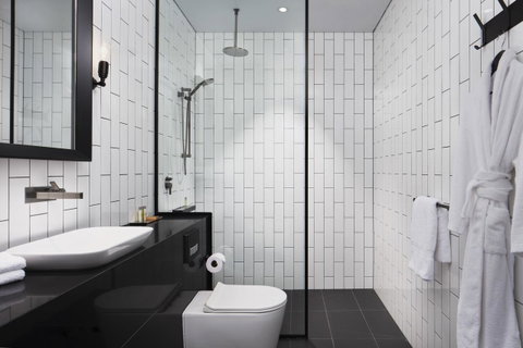 DoubleTree By Hilton Melbourne - Hervey Bay Accommodation 5