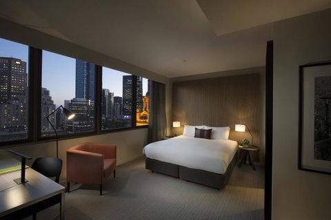 DoubleTree By Hilton Melbourne - Hervey Bay Accommodation 6