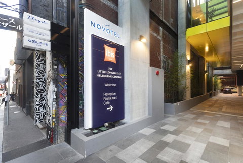 Novotel Melbourne Central - Hervey Bay Accommodation 31