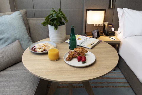 Novotel Melbourne Central - Hervey Bay Accommodation 44