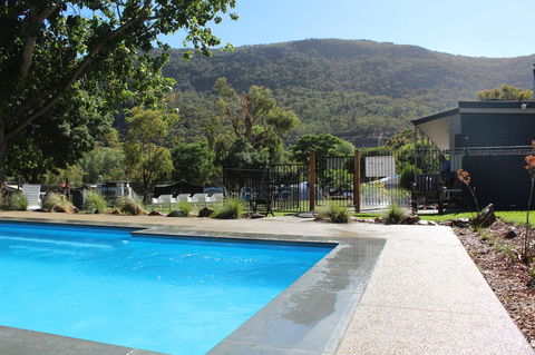 Halls Gap Lakeside Tourist Park - Hervey Bay Accommodation 10