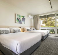 Nightcap at Seaford Hotel - Tourism Hervey Bay