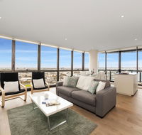 Best Views on Collins - Hervey Bay Accommodation