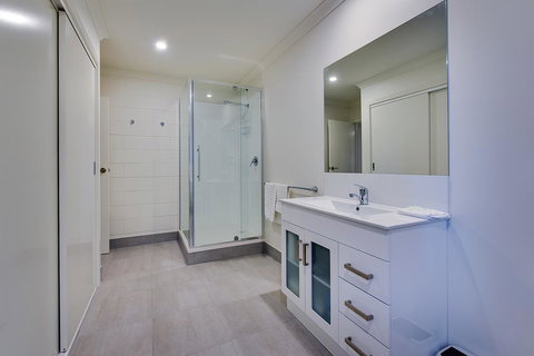 Allambi Holiday Apartments - Hervey Bay Accommodation 37