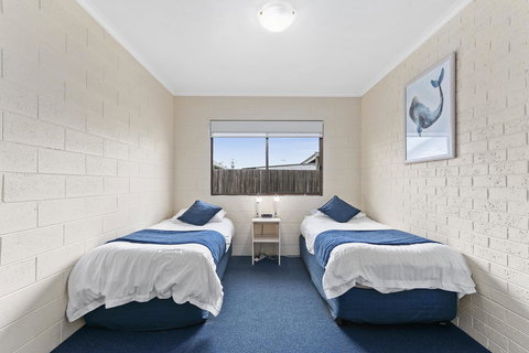 Allambi Holiday Apartments - Hervey Bay Accommodation 6