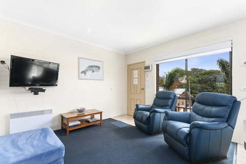 Allambi Holiday Apartments - Hervey Bay Accommodation 17