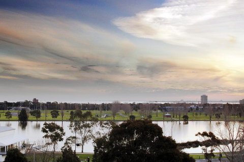 Mercure Melbourne Albert Park - Hervey Bay Accommodation 25