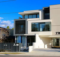Whitehorse Apartments Hotel - Hervey Bay Accommodation