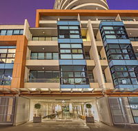 Melbourne Holiday Apartments Flinders Wharf - Hervey Bay Accommodation
