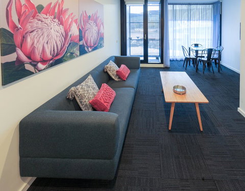 Waterfront Melbourne Apartments - Hervey Bay Accommodation 19