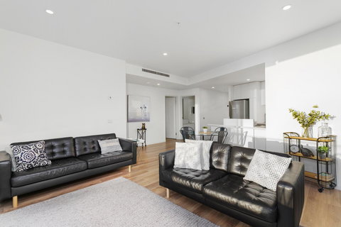 Waterfront Melbourne Apartments - Hervey Bay Accommodation 40