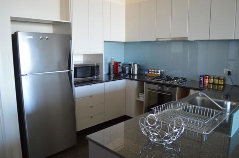 3BR Apartment At Victoria Tower Southbank - Tourism Hervey Bay 4