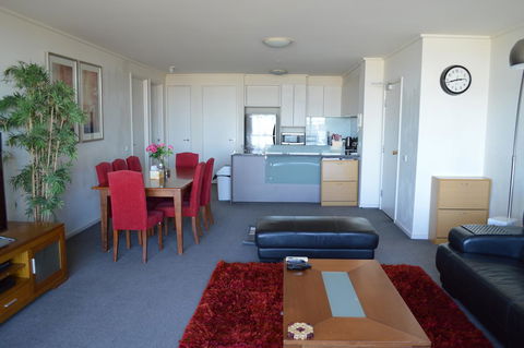 3BR Apartment At Victoria Tower Southbank - Tourism Hervey Bay 1