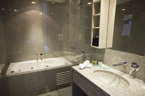 Mantra Melbourne Airport - Tourism Hervey Bay 21