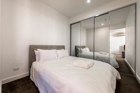 Amazing Accommodations: Vogue - Hervey Bay Accommodation 38