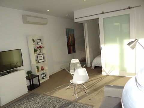 Amazing Accommodations: Vogue - Hervey Bay Accommodation 20