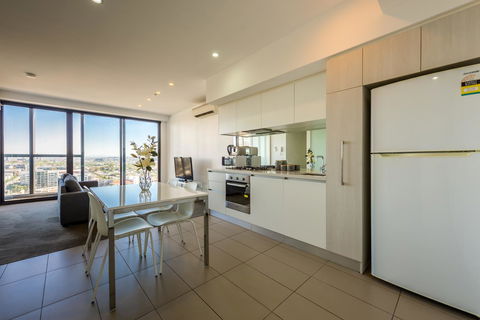 Amazing Accommodations: Vogue - Hervey Bay Accommodation 41