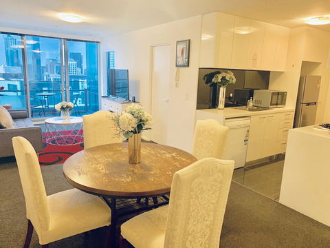 Luxury Apartments With View - Tourism Hervey Bay 6