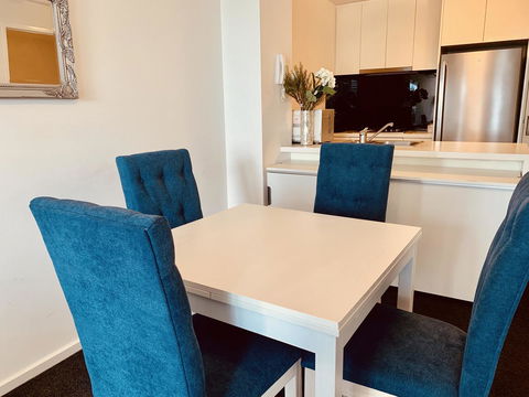 Luxury Apartments With View - Tourism Hervey Bay 12