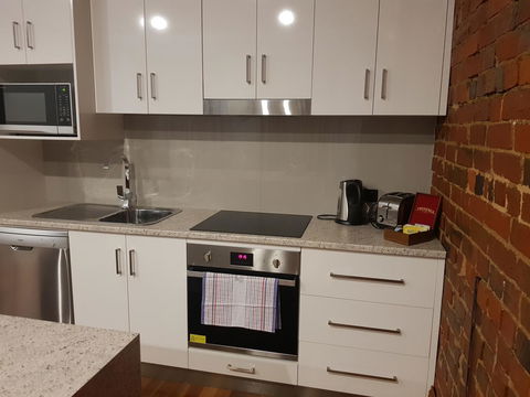 Sublime Spa Apartments - Hervey Bay Accommodation 7