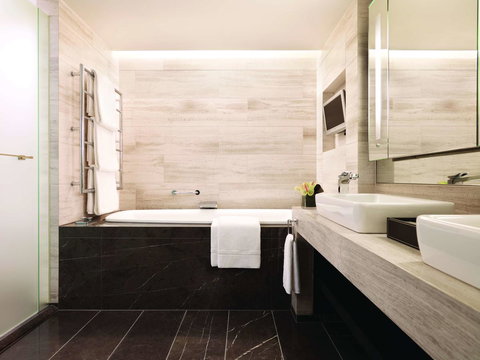 Grand Hyatt Melbourne - Hervey Bay Accommodation 9