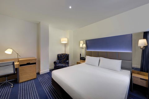 Rendezvous Hotel Melbourne - Tourism Hervey Bay 1