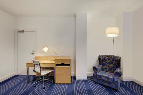 Rendezvous Hotel Melbourne - Tourism Hervey Bay 2