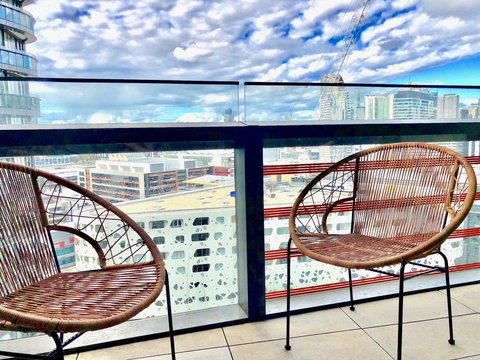 Pride Docklands Waterfront Apartment City View - Hervey Bay Accommodation 31