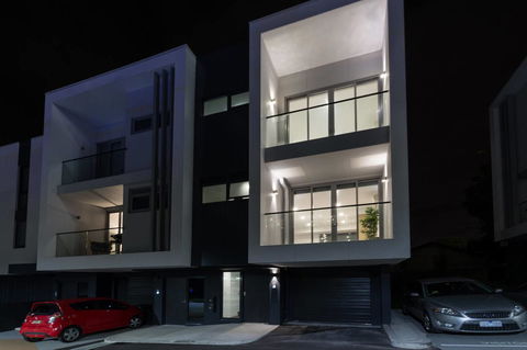 Doncaster Private Collection 2 Bed Townhouse@Pearl - Tourism Hervey Bay 14