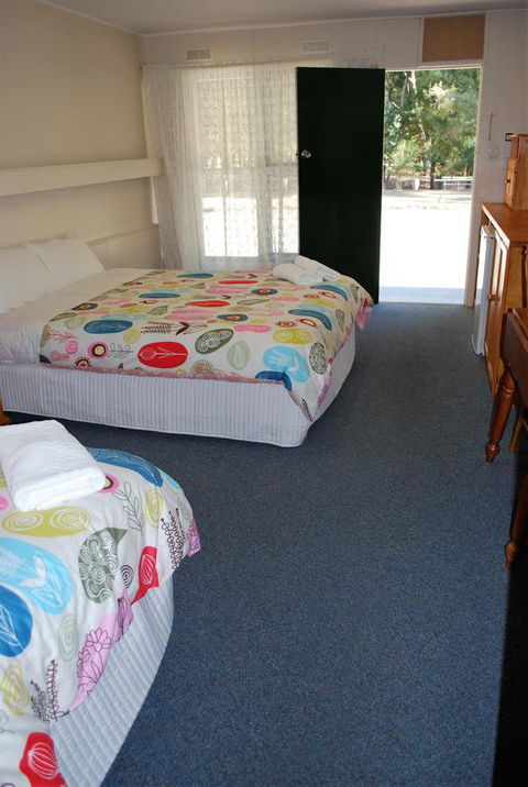 Gariwerd Motel - Hervey Bay Accommodation 43