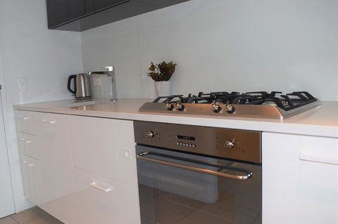 Executive Stay Little Collins Street - Tourism Hervey Bay 2