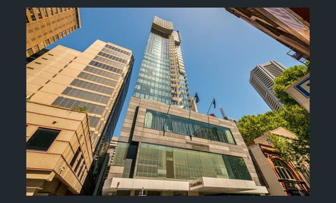 Executive Stay Little Collins Street - Tourism Hervey Bay 19