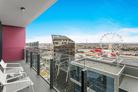 Docklands Private Collection - NEWQUAY - Hervey Bay Accommodation 16