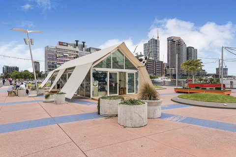 Docklands Private Collection - NEWQUAY - Hervey Bay Accommodation 22