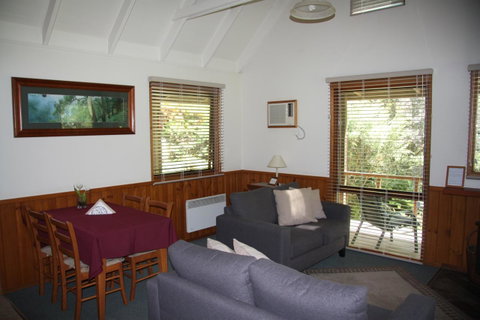 Shady Brook Cottages - Hervey Bay Accommodation 26