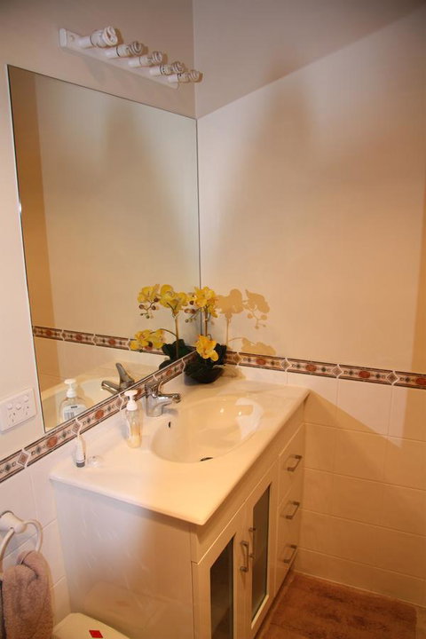 Shady Brook Cottages - Hervey Bay Accommodation 28