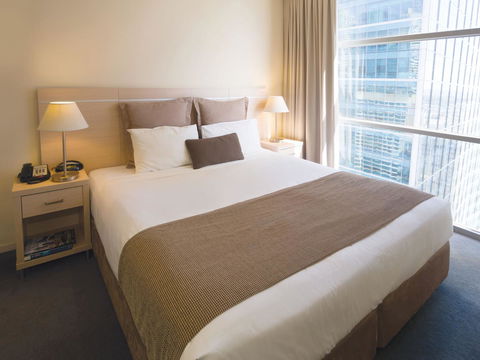 Oaks Melbourne On Lonsdale Suites - Tourism Hervey Bay 3