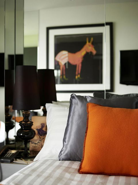 The Cullen Melbourne - Art Series - Hervey Bay Accommodation 8