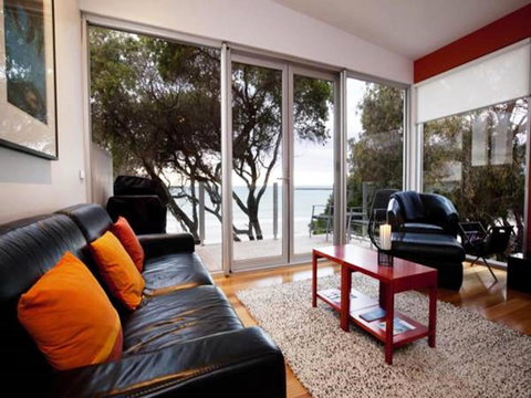 Battery Cove Beach Front Apartment - Hervey Bay Accommodation 16