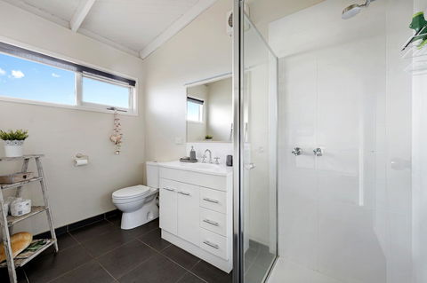 Beachside House - Tourism Hervey Bay 20