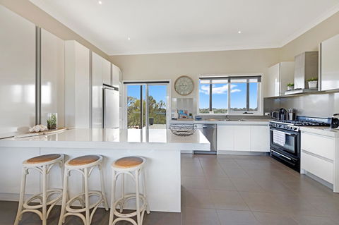Beachside House - Tourism Hervey Bay 7