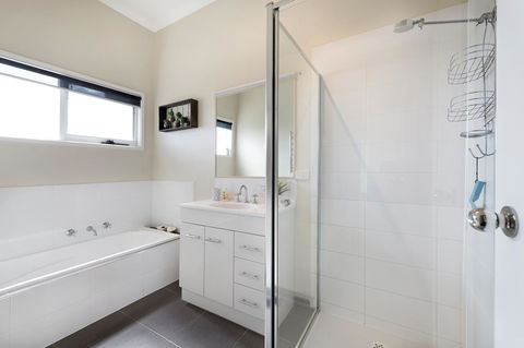 Beachside House - Tourism Hervey Bay 18