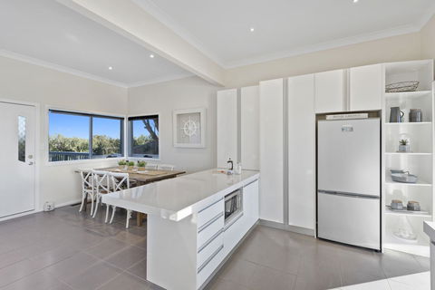 Beachside House - Tourism Hervey Bay 10