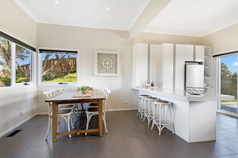 Beachside House - Tourism Hervey Bay 9