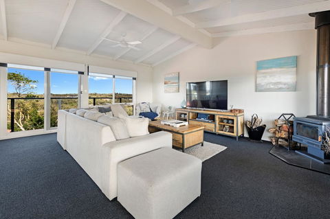 Beachside House - Tourism Hervey Bay 2