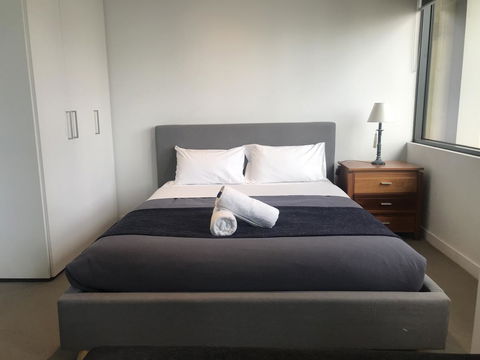 Rose Lane Serviced Apartment - Tourism Hervey Bay 3