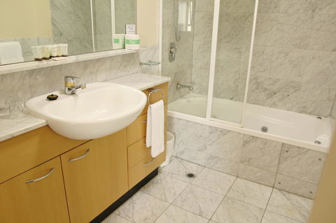 HarbourView Apartment Hotel (now Arrow On Spencer) - Tourism Hervey Bay 9